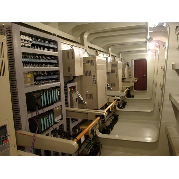 La couleur de la plaque d'aluminium 7050: 7050 Température: T7451 L/Lt/St, T7651 Lt Épaisseur: 6-200 mm Norme: Ams 4050