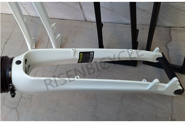 700c Single Shock Bike Fork Disc or V brake E-bike Fork 1400 grams