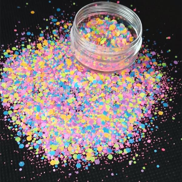 Excellent Nail Art Effect Neon Glitter Pink and Neon Pink Mixed Glitter Flakes for a Dazzling Look