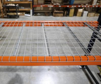Galvanized Welded Wire Mesh Decking Storage Racking Mesh Decks With 4 Reinforces