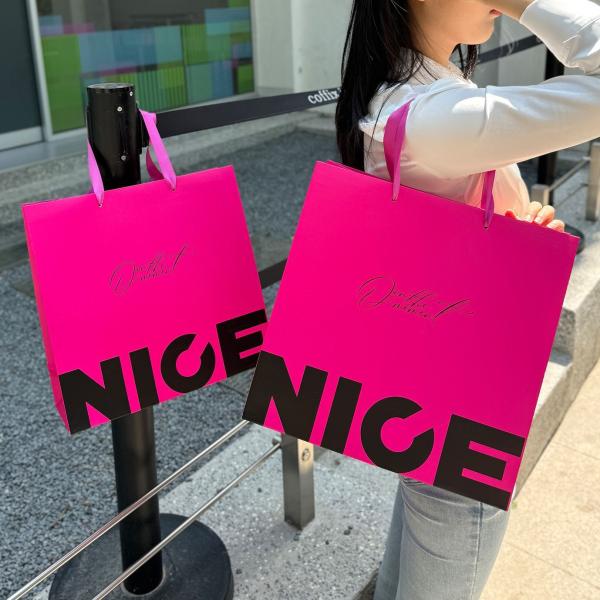 Bolsas de papel ecológicas de impresión a granel Bolsas de papel kraft de impresión de alta calidad para ropa