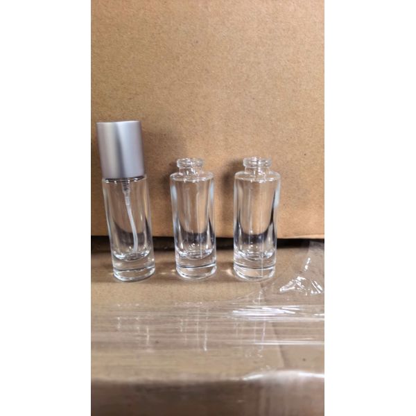 New Mould 10ml 15ml Pressing Type Crimp Neck Thick Glass Perfume Bottle with Fine aluminum Mist Sprayer and Cap Full Set Wholesale Luxury Empty Fragrance Spray Bottle