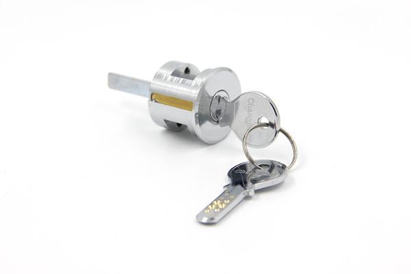 Medium Round Rim Cylinder Lock Surface Polish Chrome Plated Silver Color