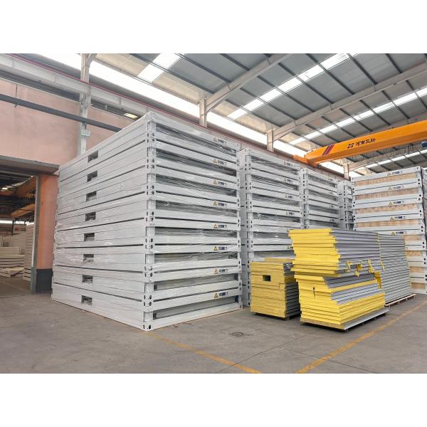 Customized 20FT/40FT Hotel Prefab Modern House Flat Pack Container Villa for Hotel Accommodation Solutions