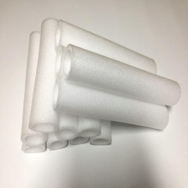 O tubo branco/do preto Epe da espuma impermeável para eletrônico/metal conduz as peças
