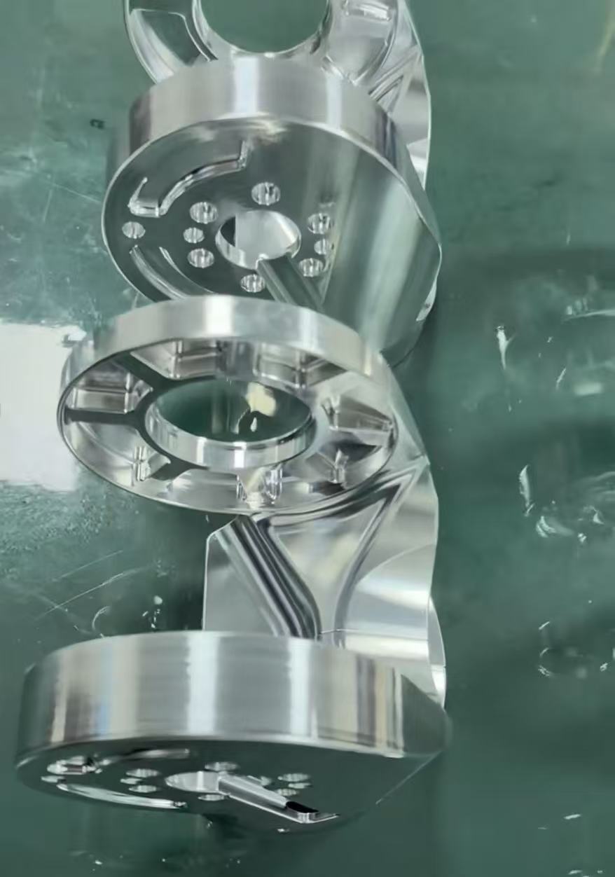 Precision CNC machining of precision robot structural components