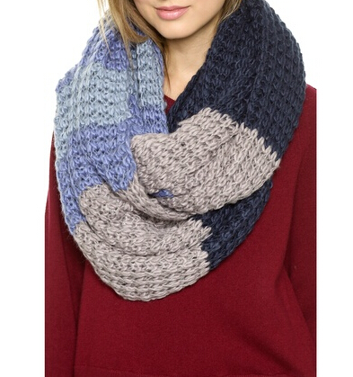Women Knitted Circle Wrap Scarf