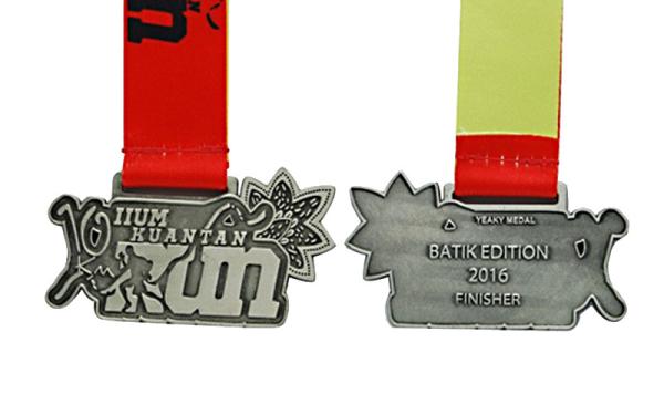 Aminal Shape Custom Engraved Medals High Durability Promotional Items