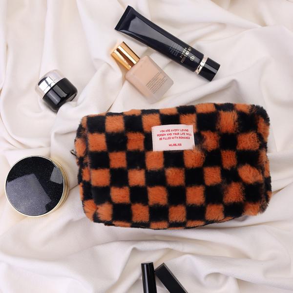 Large Capacity Gingham Makeup Pouch with Customized Color and Towel Embroidery Logo