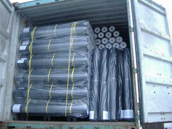 Spunbond Nonwoven Garden Weed Control Fabric GSM Warter Permeable