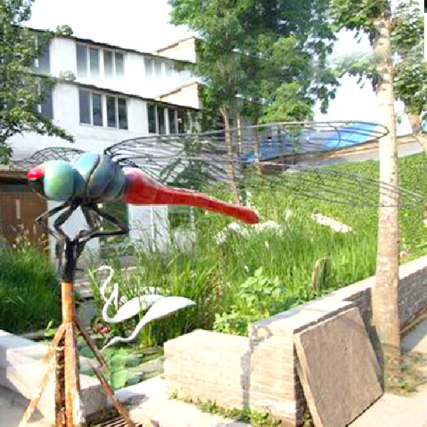 Artificial Life Size Animatronic Insects Robotic Dragonfly Spider
