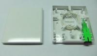 el color blanco 2 vira la caja terminal de la fibra óptica hacia el lado de babor del cliente del panel CY/FB-002B del zócalo