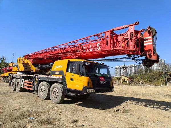 15 ans de service Réduction directe sur la grue de camion usée de 75 t avec 4 arbres