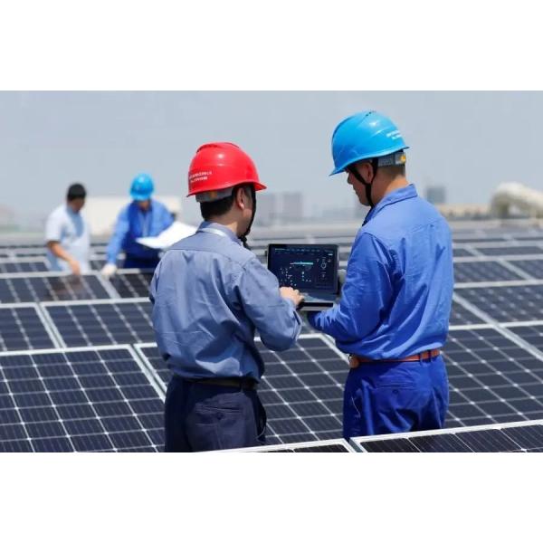 JA Solar Power Submersible Water Pump with Panel 595W 600W 605W 610W Half-Cell Module
