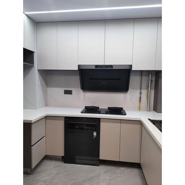 Heat-Resistant Kitchen Cabinet Doors With Waterproof Finish for Home