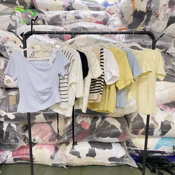 Wholesale Second Hand Women's Knitted Short-sleeved Shirt Used Clothes Polyester/Cotton High Quality Clean 95-100% Mixed Colors Second Hand Clothes