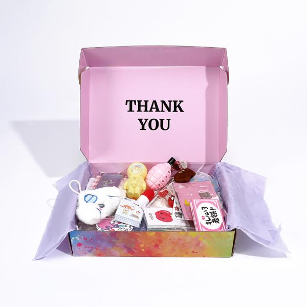 Pedido personalizado Cartón Kraft Plegable Embalaje de regalo corrugado Cajas de papel postal