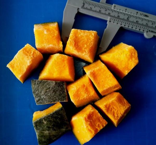 Frozen Sweet Pumpkin Dice, blanched, variety of Ebis, origin of Heilongjiang, China