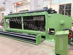 Машина производства сетки предохранения от SGS Rockfall 100x120mm расширенная
