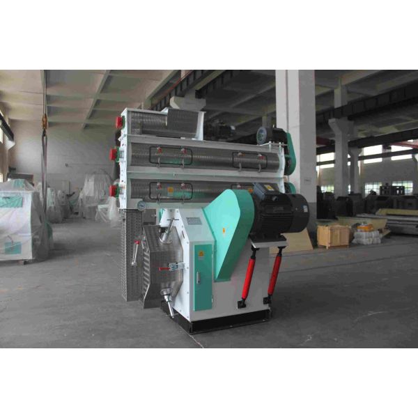 3-7T/H Double Layer Animal Feed Pellet Mill for Poultry Chicken Fish Pig Cattle