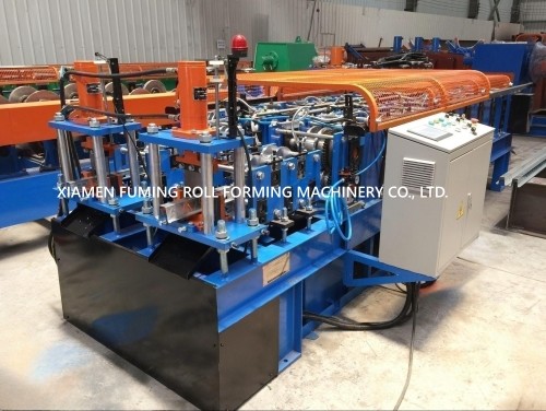 Специализированный Top Hat Roll Forming Machine Industrial для профиля Бэттен