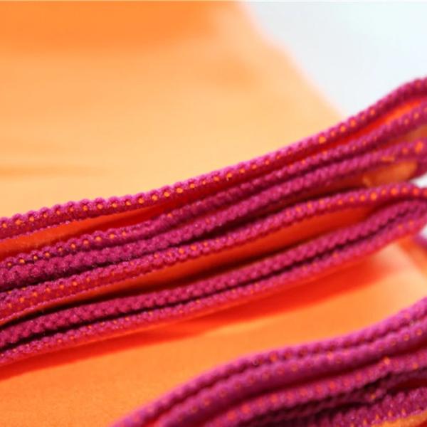 O Gym Rápido-seco feito sob encomenda por atacado da aptidão do curso ostenta a toalha de Microfiber