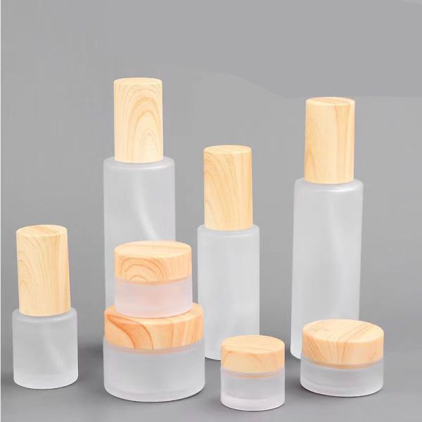 5g 10g 15g 30g 50g Empty Frosted Glass Cream Jars Refillable Cosmetic Natural Wood Leak-proof Travel Storage Containers for Eye Cream Face Mask Skincare