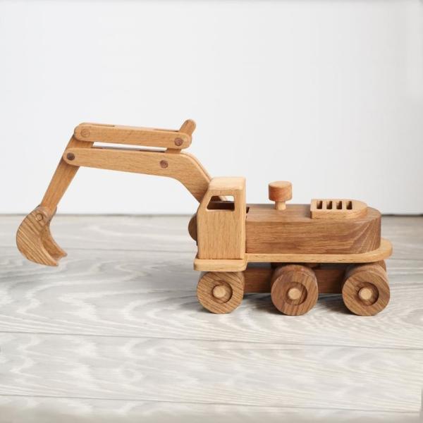 Fadeless Handmade Wooden Toys Wooden Excavator Toy With Great Textures