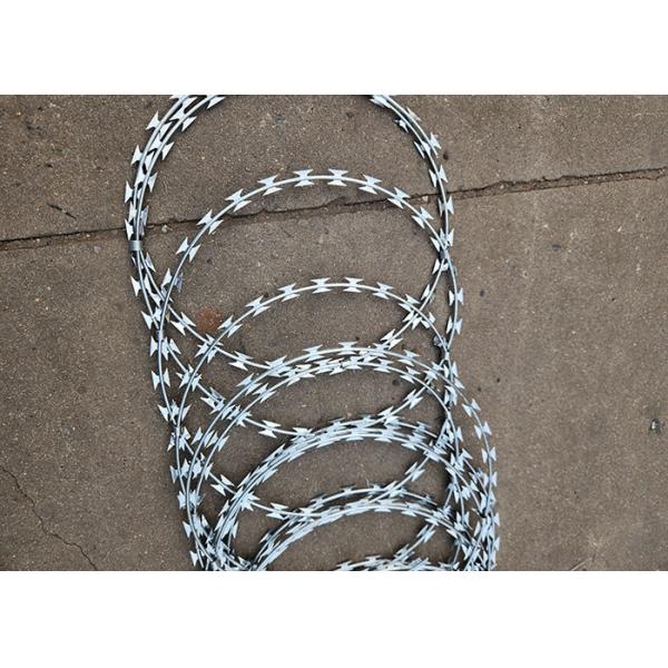 Фермерская оцинкованная безопасность бритва колючая проволока ролл Пастбище колю