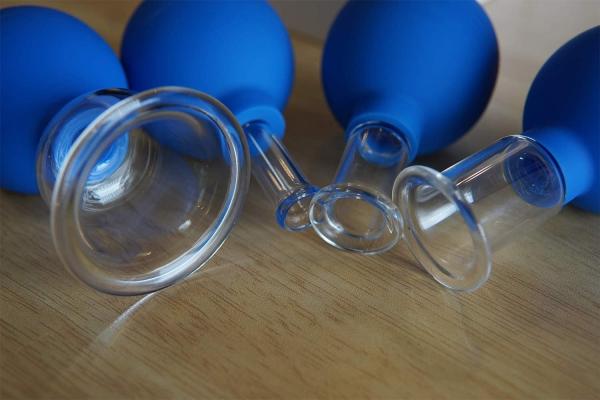 os copos Anticellulite da massagem do silicone 4Pcs ajustam o grupo colocando Massageador que do vácuo a massagem facial coloca copos chineses da sução