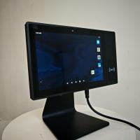 10.1 pouces écran tactile robuste PC industriel avec lecteur de carte RFID NFC et webcam