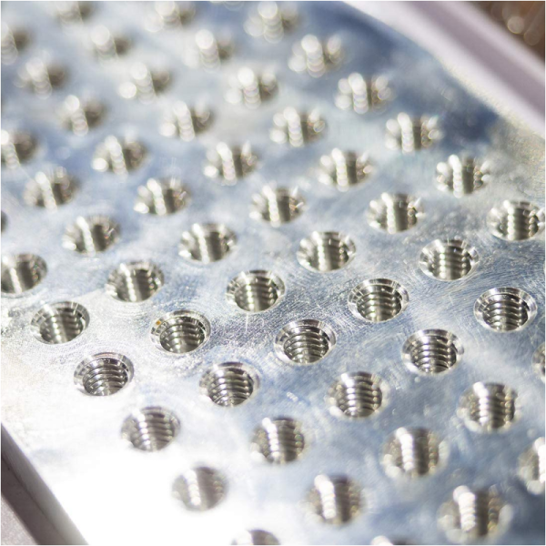Premium JIS B 4430 Spiral Point Machine Taps | TiCN Surface HSS-M35/PM | High-Efficiency Threading for Japanese CNC