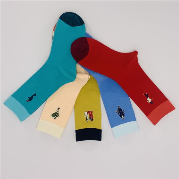 Support 7 Days Sample Order Lead Time Regular Style Custom Men Women Sports Socks