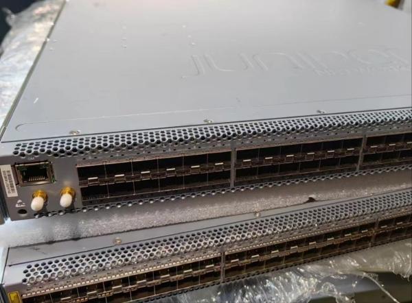 10/100/1000Mbps Juniper QFX5110-48S-AFO Services Gateway Full Duplex Half Duplex