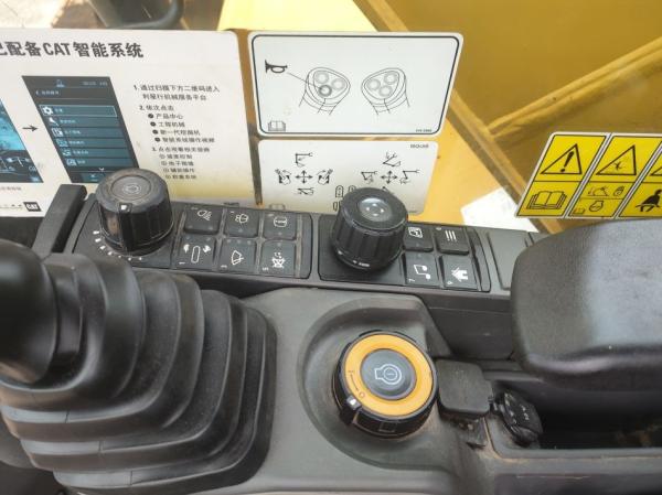Used Excavator Caterpillar 320GC  Operating Weight 20300KG