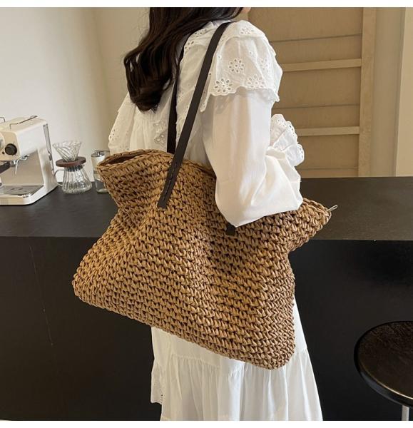 High Quality Wholesale Women'S Summer Crochet Raffia Straw Bag Handmade Designer Open Shoulder Bag Crochet Beach Bag for Women Summer Beach Totes Bag Women Crochet Purses Rattan Earrings