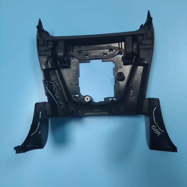 Precision Automotive Plastic Injection Molding Solutions Lead Time 15-45 Working Days