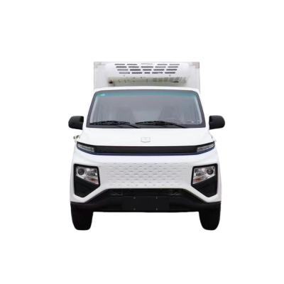 2 Tons Gasoline Mini Refrigerated Box Truck 1-10T Load Capacity Small Freezer Truck