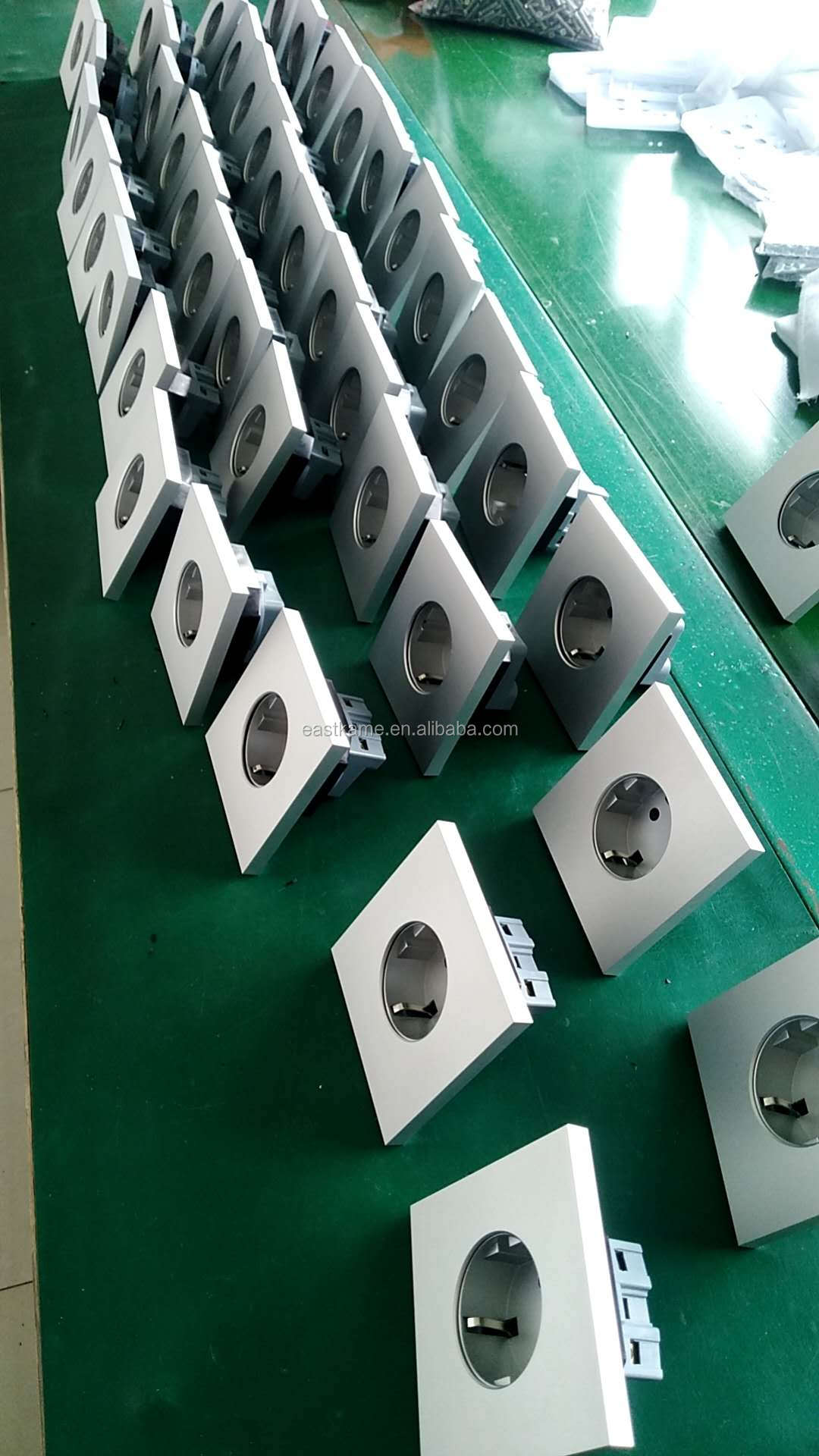 Double French or European Schuko Aluminum Wall Electrical Socket Power Outlets 16A Rated Current for Vimar or for Legrand Module