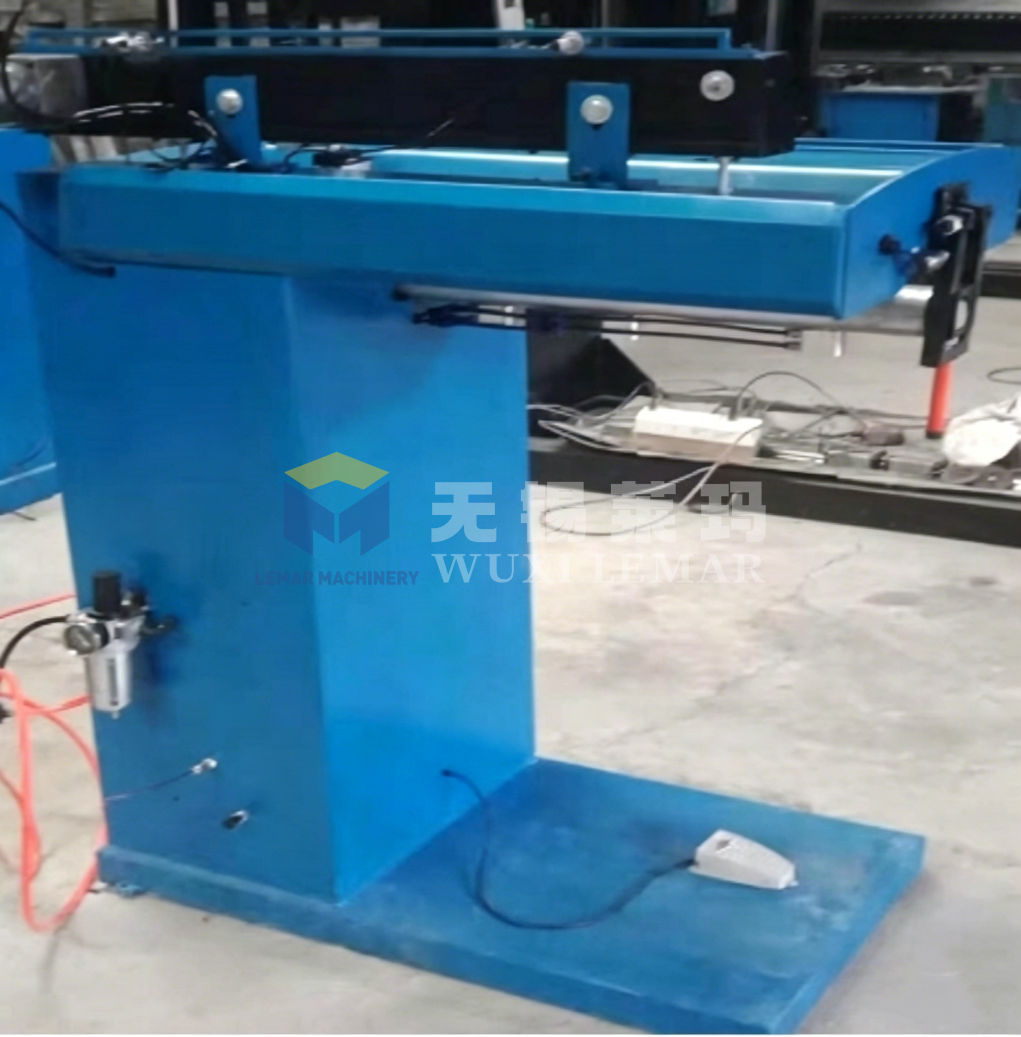 ZF-500 Automatic Longitudinal Seam Welding Machine Stainless Steel Cylinder Plate Straight TIG Welding Equipment