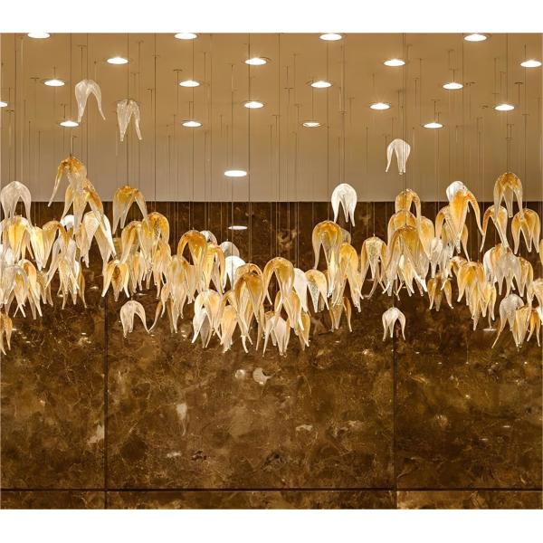 Большие люстры по заказу Эксклюзивные дизайны Бутикные отели и магазины высокого класса