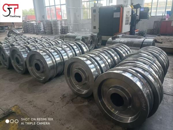 Large Section Open Die Casting Forge Heavy Lifting Equipment Hot Forging Process