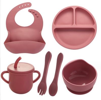 Durable Silicone Baby Feeding Set BPA Free Spoons Bibs Plate Customized Design Style