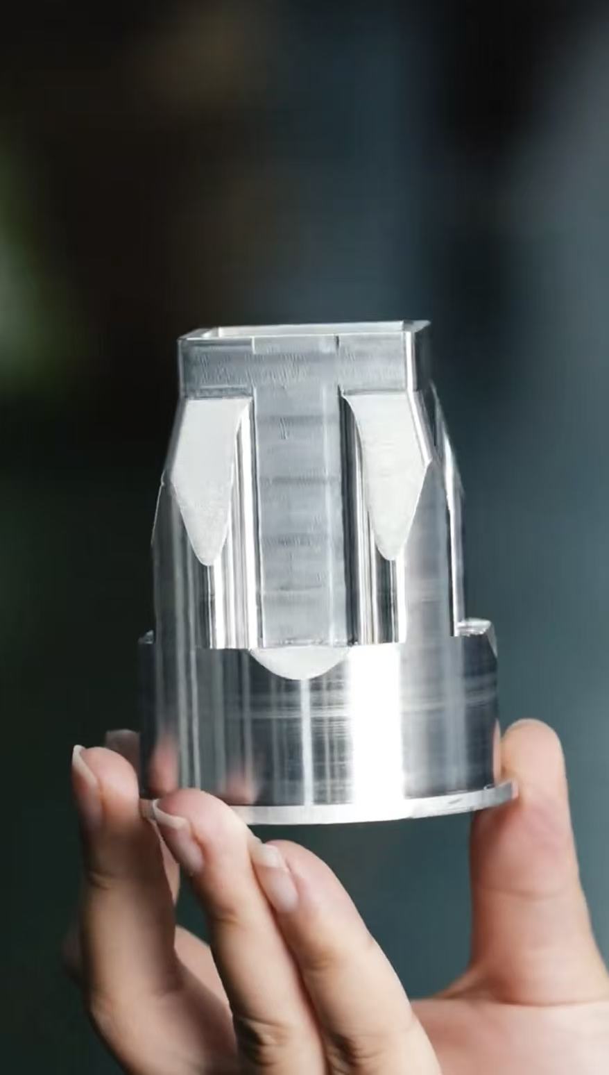 CNC machining of circular aluminum parts