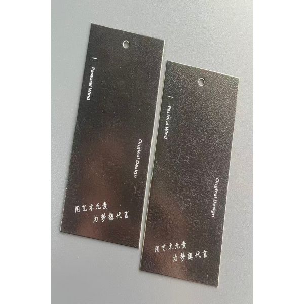 Snap Lock Custom Clothing Hang Tags Clear Durable Custom Apparel Labels Ideal for Clothing Promotion and Product Tagging
