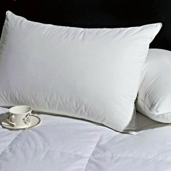 Cotton Hollow Fiber Hotel Type Pillows Ergonomic Washable For Bedding