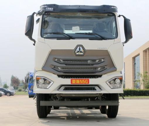 Do caminhão pesado da carga de SINOTRUK HOHAN 8X4 consumo de combustível ZZ1315M4666C1 de 30-52 toneladas baixo