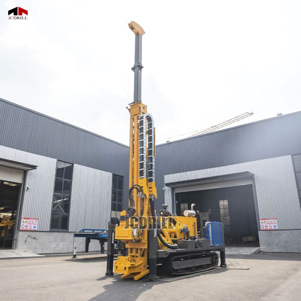 2000M Depth Crawler Mounted Fully Hydraulic Mining Core Drilling Rig For Geological Quarry Exploration