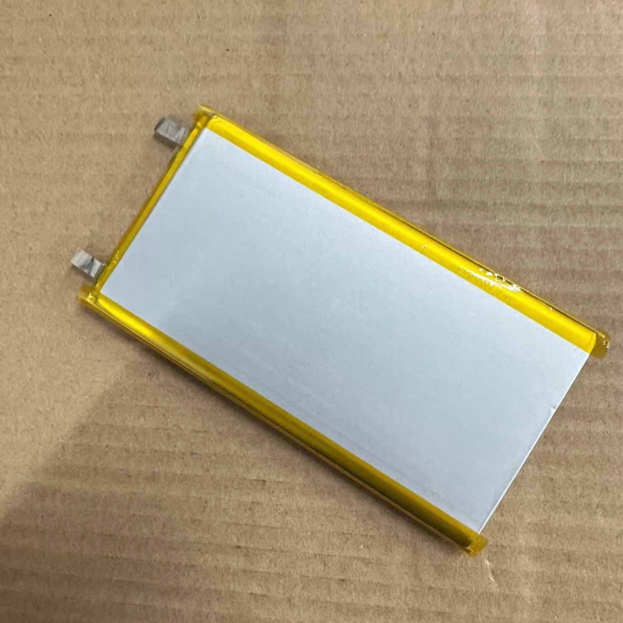 High Capacity 8870129 3.7V 10000mAh Lithium Polymer Battery Stable Voltage for Tablet GPS Navigation