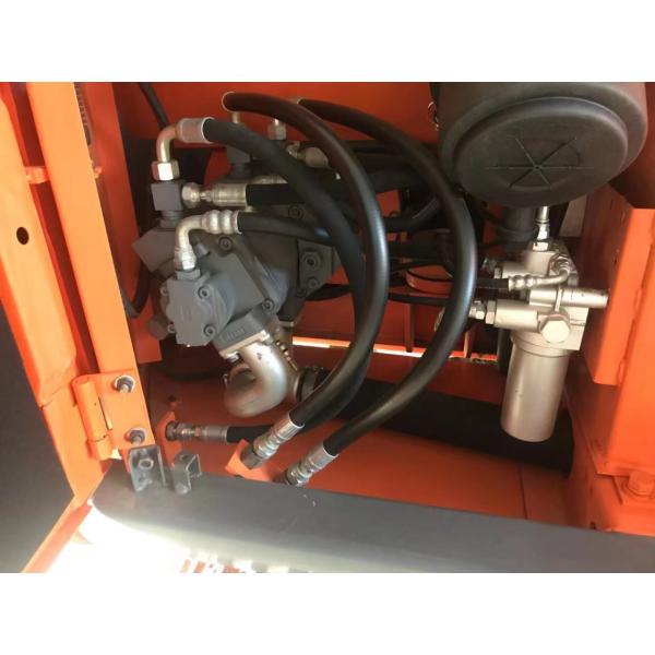 high performing excavator , Used Hitachi excavator zaxis 70 in a Good condition